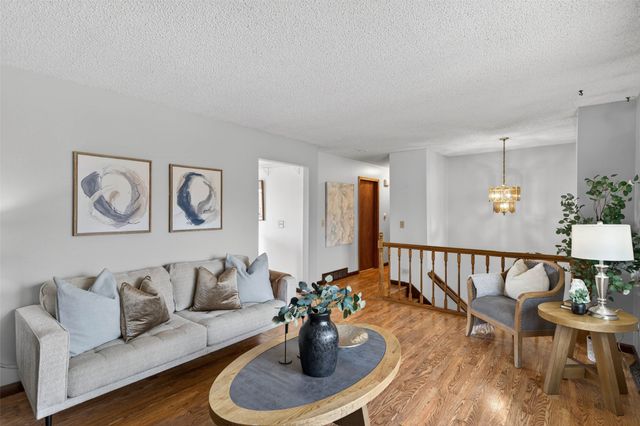 680 S Hickory Boulevard, Pleasant Hill, IA 50327