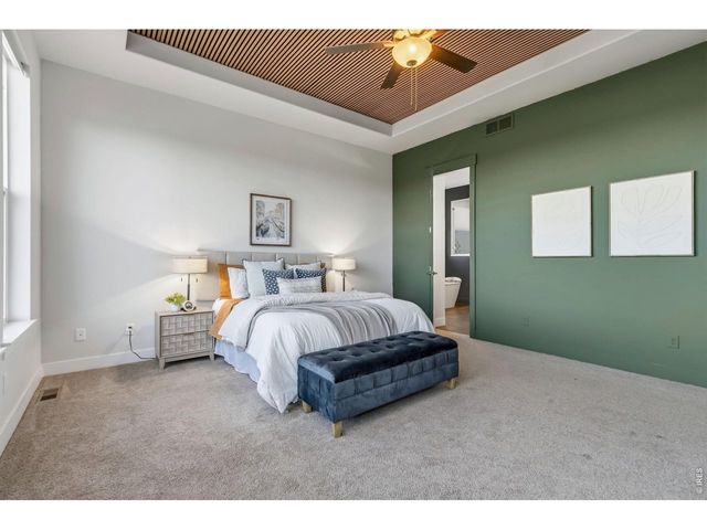 960 Larimer Ridge Pkwy, Timnath, CO 80547