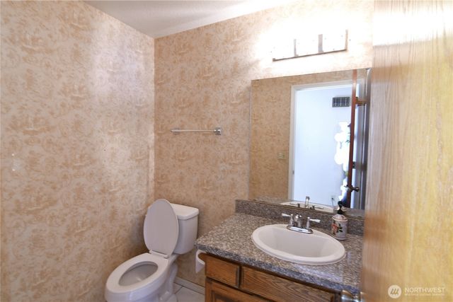 2739 Walker Court SE, Olympia, WA 98501