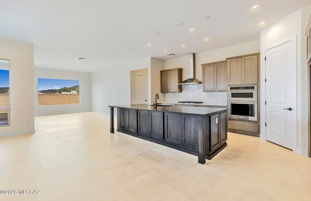 7420 W Lone Eagle Drive, Marana, AZ 85658