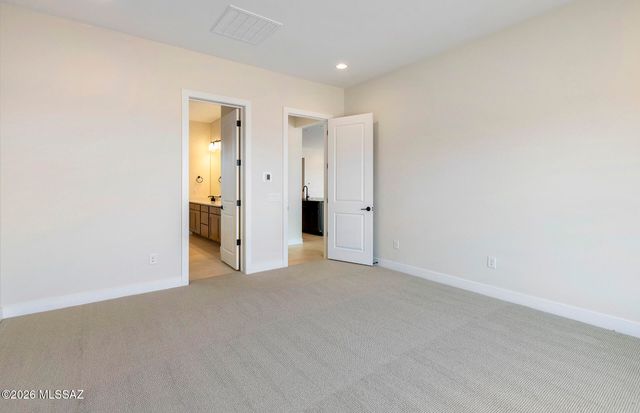 7420 W Lone Eagle Drive, Marana, AZ 85658