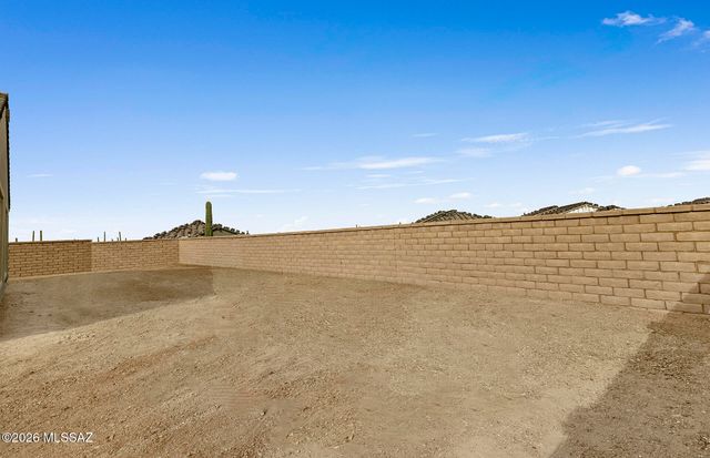7420 W Lone Eagle Drive, Marana, AZ 85658