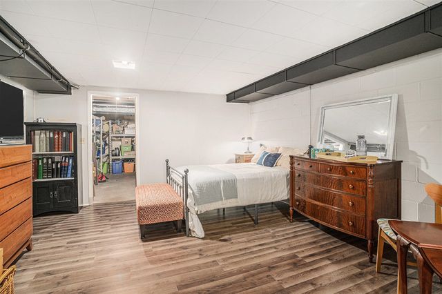 1611 Lexington Avenue, Muskegon, MI 49441