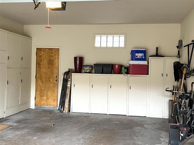 1611 Lexington Avenue, Muskegon, MI 49441