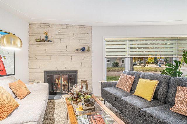 1611 Lexington Avenue, Muskegon, MI 49441