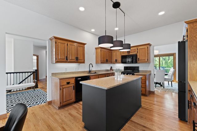 652 136th Lane NE, Ham Lake, MN 55304
