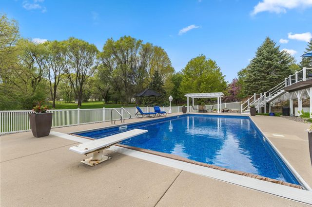 652 136th Lane NE, Ham Lake, MN 55304