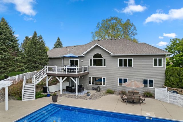 652 136th Lane NE, Ham Lake, MN 55304