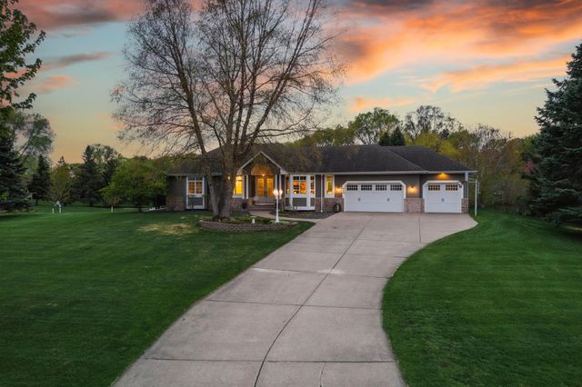 652 136th Lane NE, Ham Lake, MN 55304