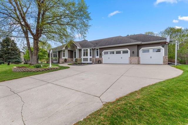 652 136th Lane NE, Ham Lake, MN 55304
