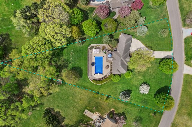 652 136th Lane NE, Ham Lake, MN 55304