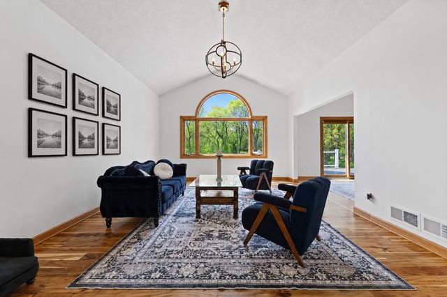 652 136th Lane NE, Ham Lake, MN 55304