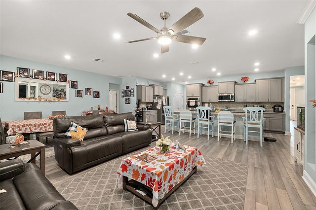 3 LLACER PLACE, Palm Coast, FL 32164