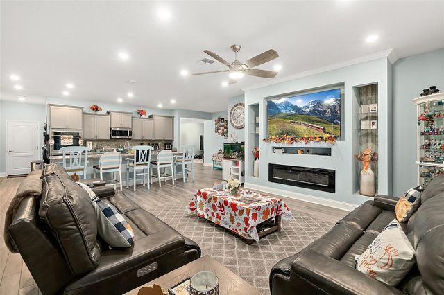 3 LLACER PLACE, Palm Coast, FL 32164