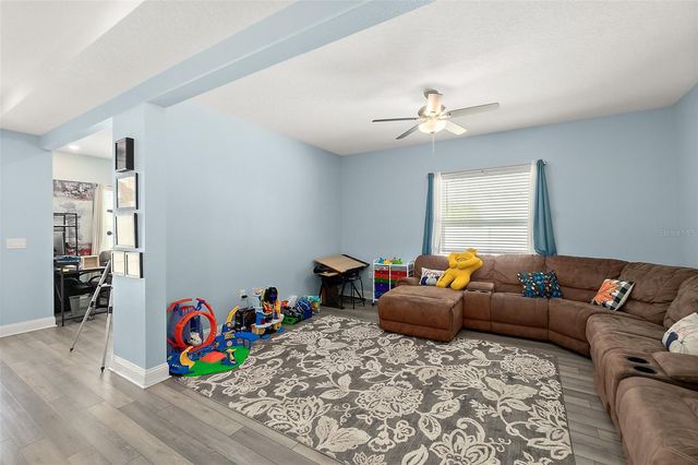 3 LLACER PLACE, Palm Coast, FL 32164