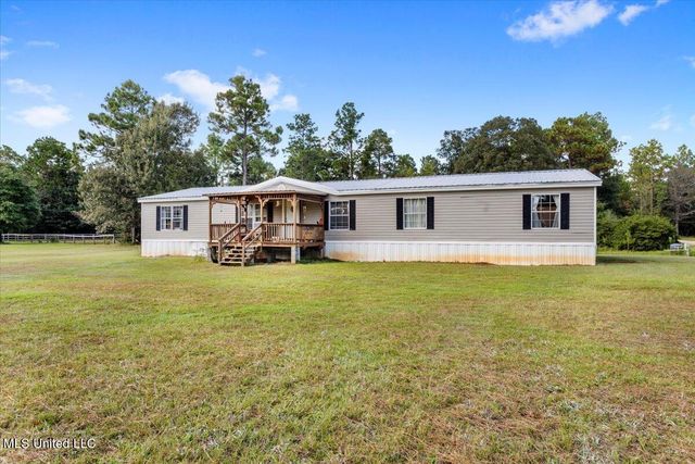 158 Emmanuel Drive, Lucedale, MS 39452