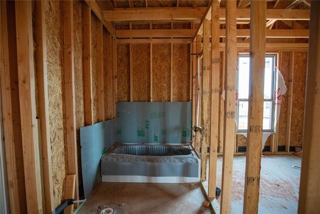 10364 SW 56th Street, Mustang, OK 73064