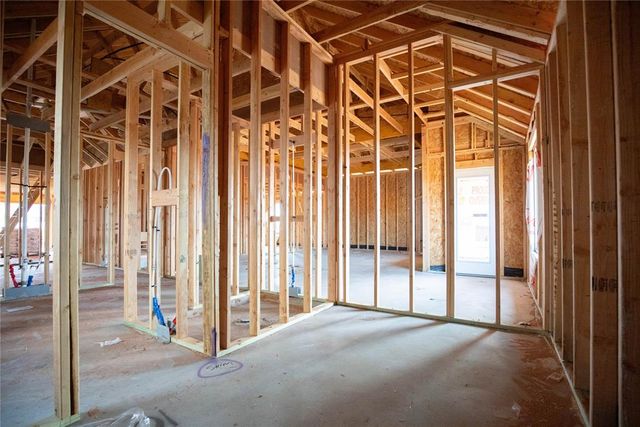 10364 SW 56th Street, Mustang, OK 73064