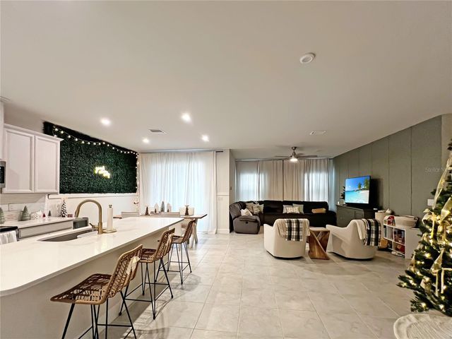 6617 PEBBLEBROOKE WAY, Zephyrhills, FL 33541