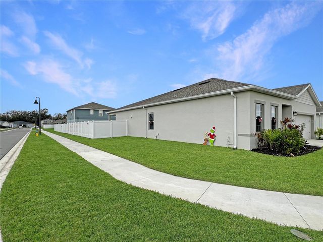 6617 PEBBLEBROOKE WAY, Zephyrhills, FL 33541