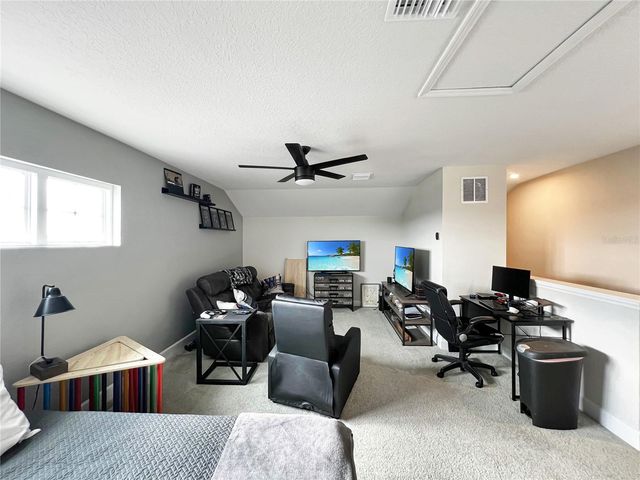 6617 PEBBLEBROOKE WAY, Zephyrhills, FL 33541