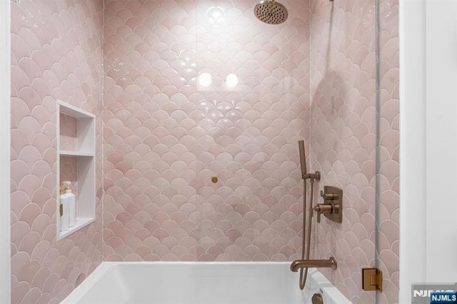 306 Hutchinson Road, Englewood, NJ 07631