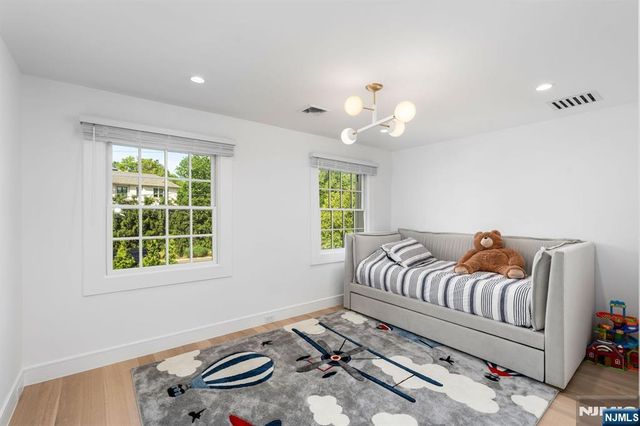 306 Hutchinson Road, Englewood, NJ 07631
