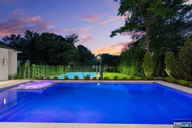 306 Hutchinson Road, Englewood, NJ 07631