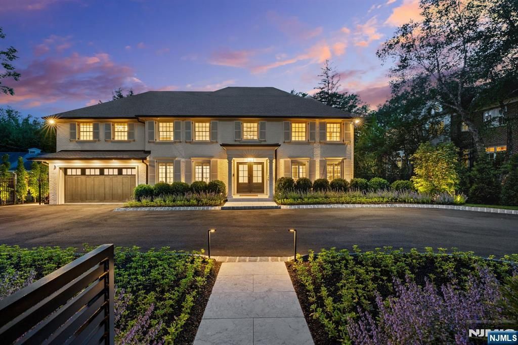 306 Hutchinson Road, Englewood, NJ 07631