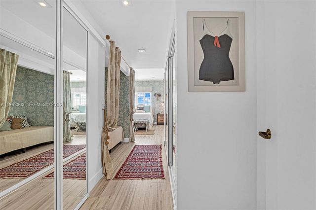 4925 Collins Ave 4A, Miami Beach, FL 33140