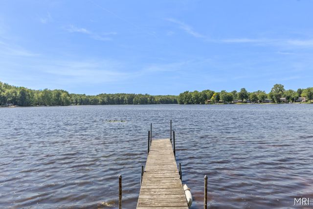 8303 Cowan Lake Drive, Rockford, MI 49341