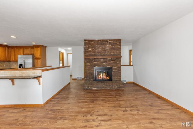 8303 Cowan Lake Drive, Rockford, MI 49341