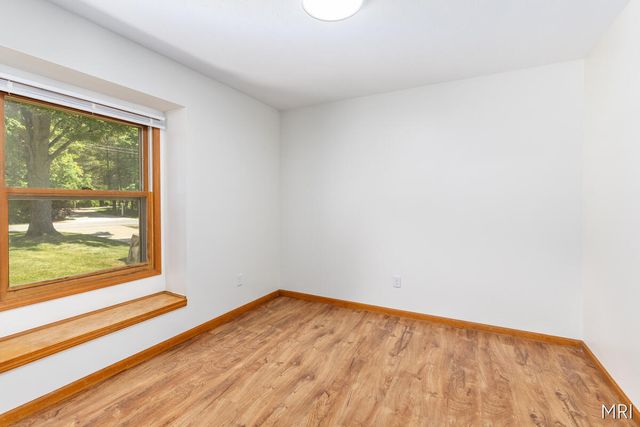 8303 Cowan Lake Drive, Rockford, MI 49341