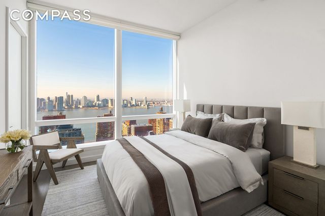 111 Murray St Apt 35W, New York City, NY 10007