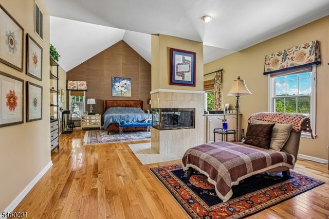 10 Heather Ln, Randolph Twp., NJ 07869