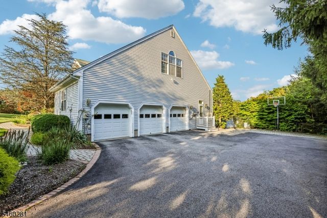 10 Heather Ln, Randolph Twp., NJ 07869
