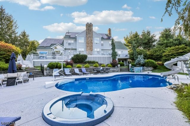 10 Heather Ln, Randolph Twp., NJ 07869