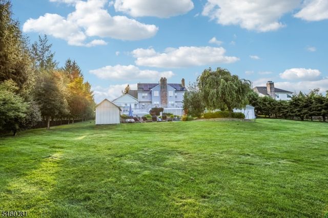 10 Heather Ln, Randolph Twp., NJ 07869