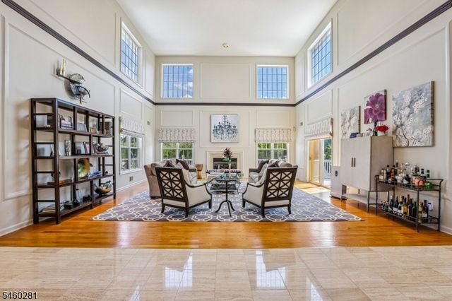 10 Heather Ln, Randolph Twp., NJ 07869