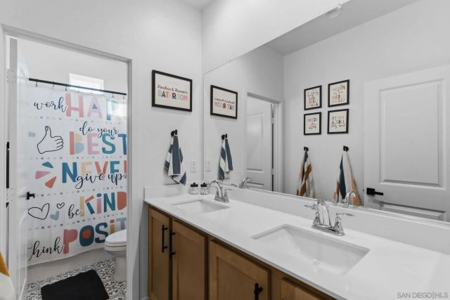 39345 Corvina Ln, Temecula, CA 92591