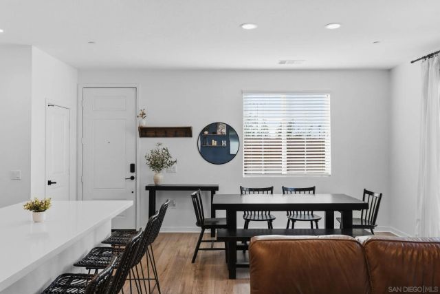 39345 Corvina Ln, Temecula, CA 92591