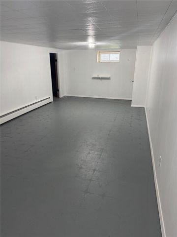 17 Meadow Road, Scituate, RI 02831