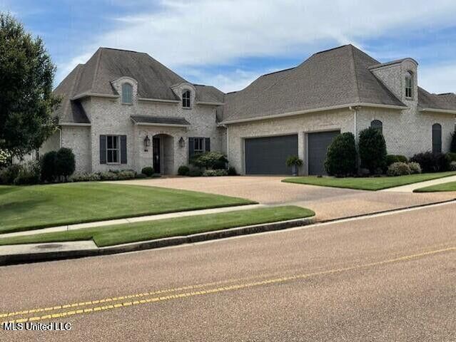 215 Greenbriar Loop, Oxford, MS 38655