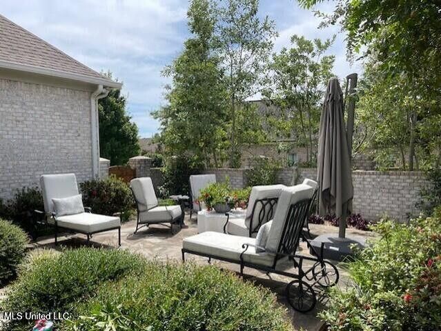 215 Greenbriar Loop, Oxford, MS 38655