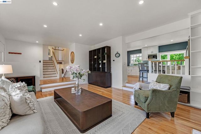 36126 Fanshawe Ct, Fremont, CA 94536