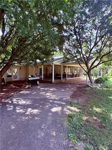 7447 Old Cornelia Highway, Alto, GA 30510