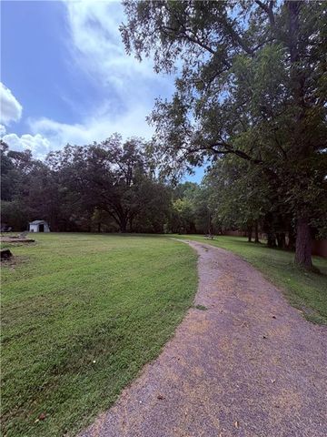 7447 Old Cornelia Highway, Alto, GA 30510