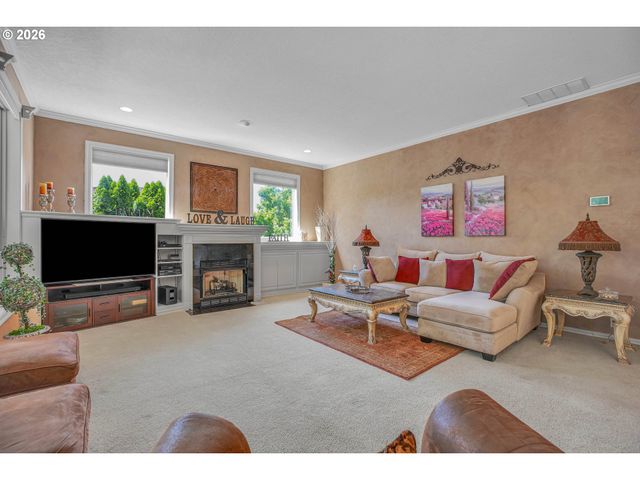 10190 Se TERRA LINDA Ct, Happy Valley, OR 97086
