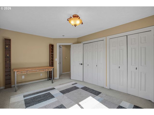 10190 Se TERRA LINDA Ct, Happy Valley, OR 97086
