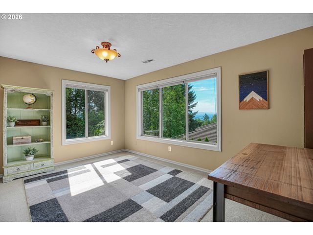 10190 Se TERRA LINDA Ct, Happy Valley, OR 97086
